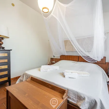 Casa Leila Nyaraló Quartu SantʼElena